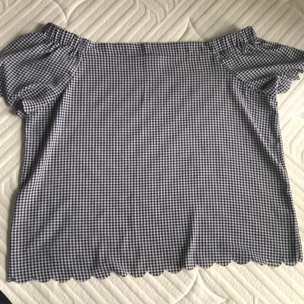 Off the shoulder black and white gingham top size XL